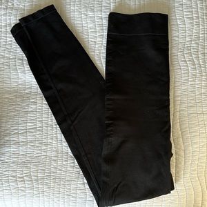 BLANQI EVERYDAY
Highwaist Postpartum + Nursing Support Leggings